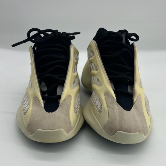 Adidas Yeezy Boost 700 V3 size 6.5 No Box - Picture 7 of 11